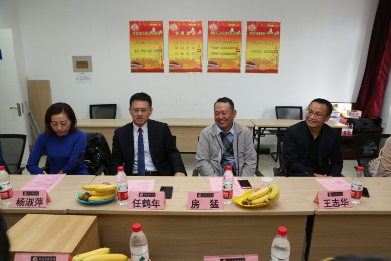 美高梅娱乐城
