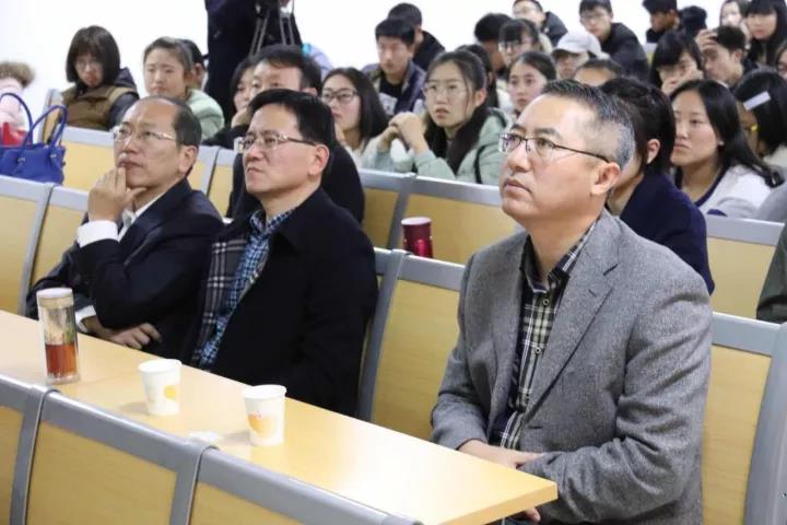 美高梅娱乐城