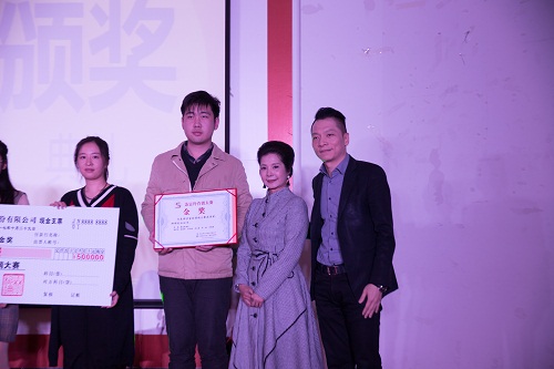 美高梅娱乐城
