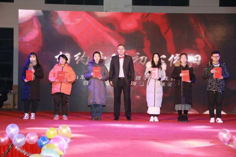 美高梅娱乐城